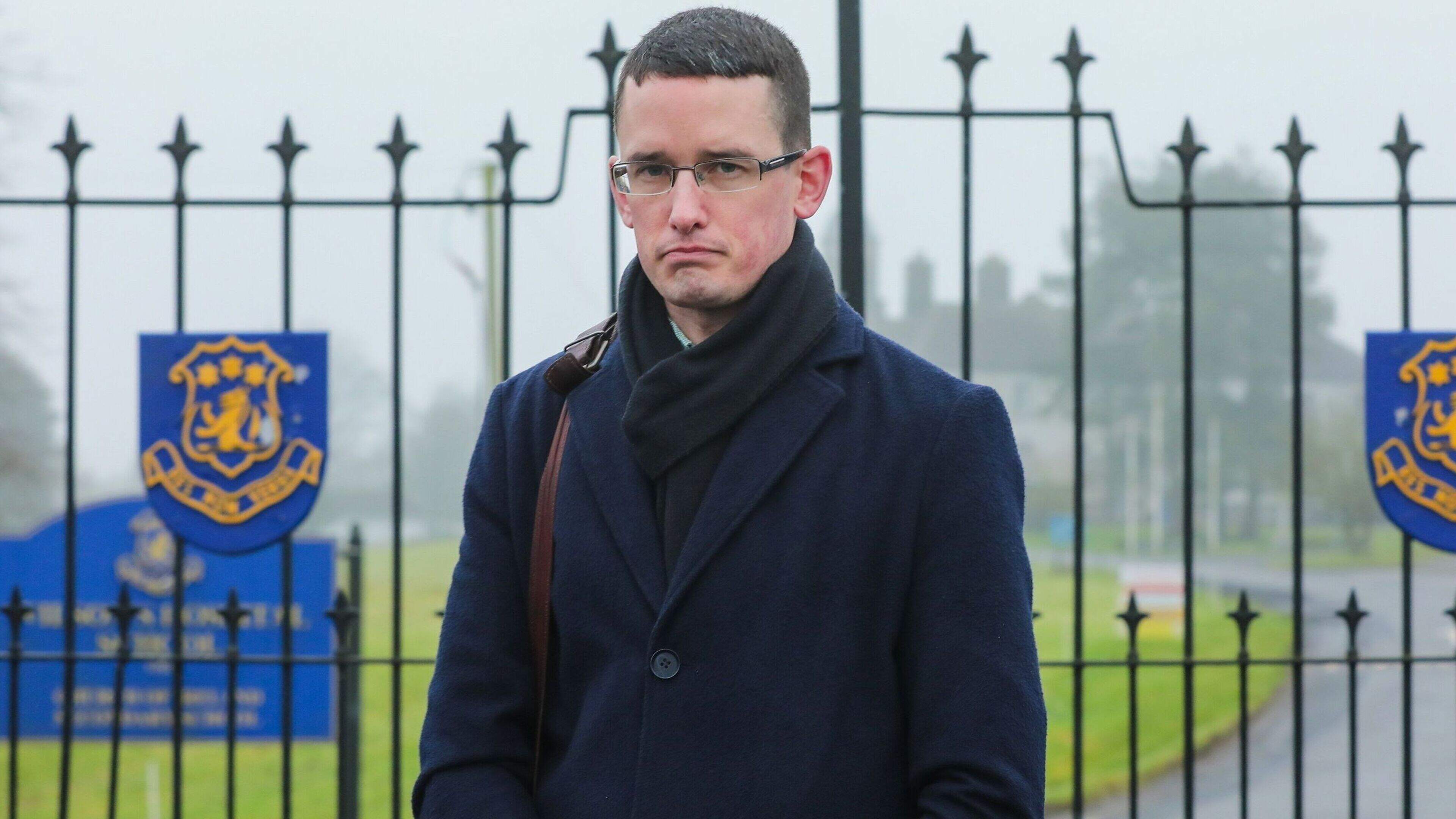 Enoch Burke threatens to sue Education Minister if she does not intervene over his sacking